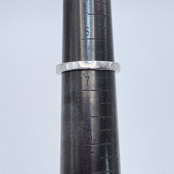 Sterling Silver 925 Cubic Zirconia Channel Set Textured Finish Ring Size 6.5 - Picture 7 of 8